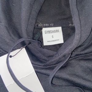 Gymshark cropped hoodie (black)